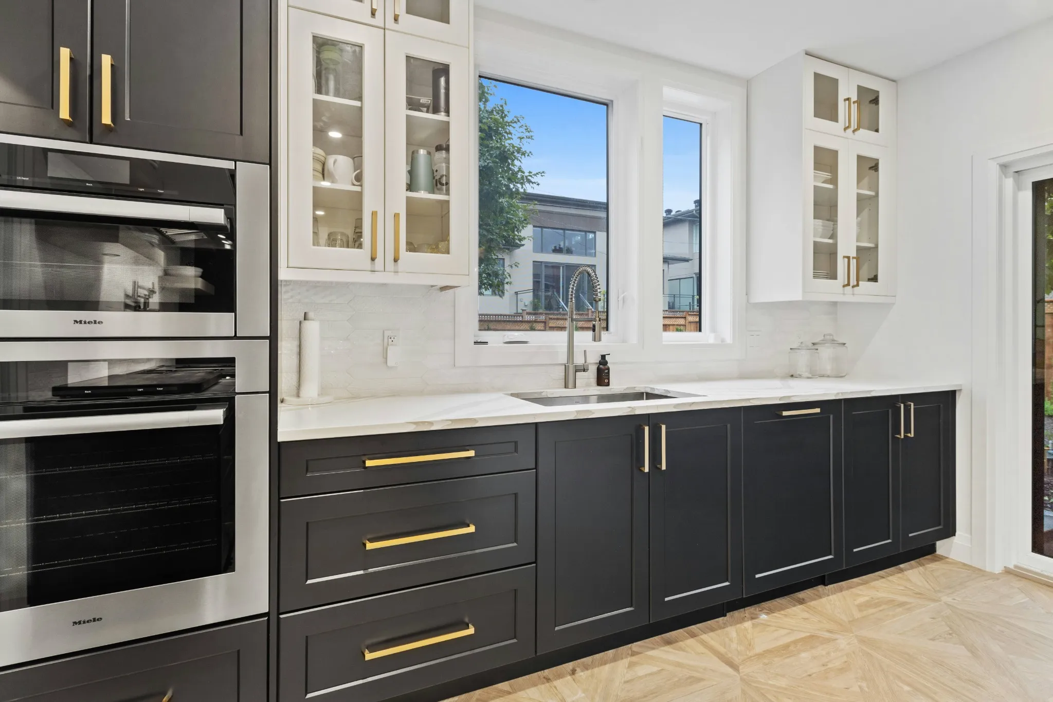 Finished Kitchen Cabinets